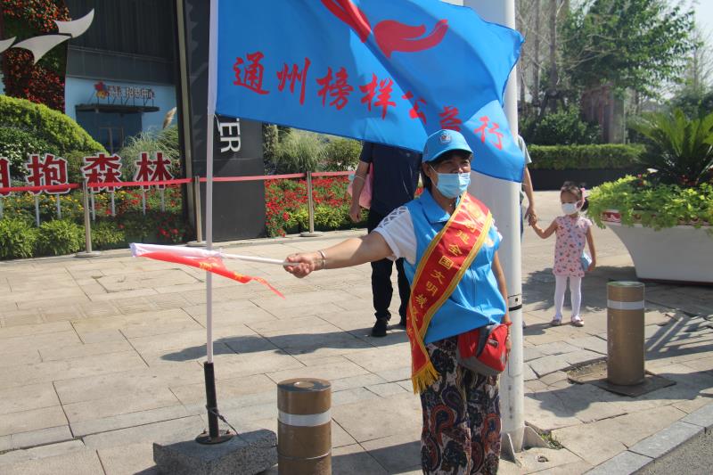 <strong>女人操逼免费视频</strong>